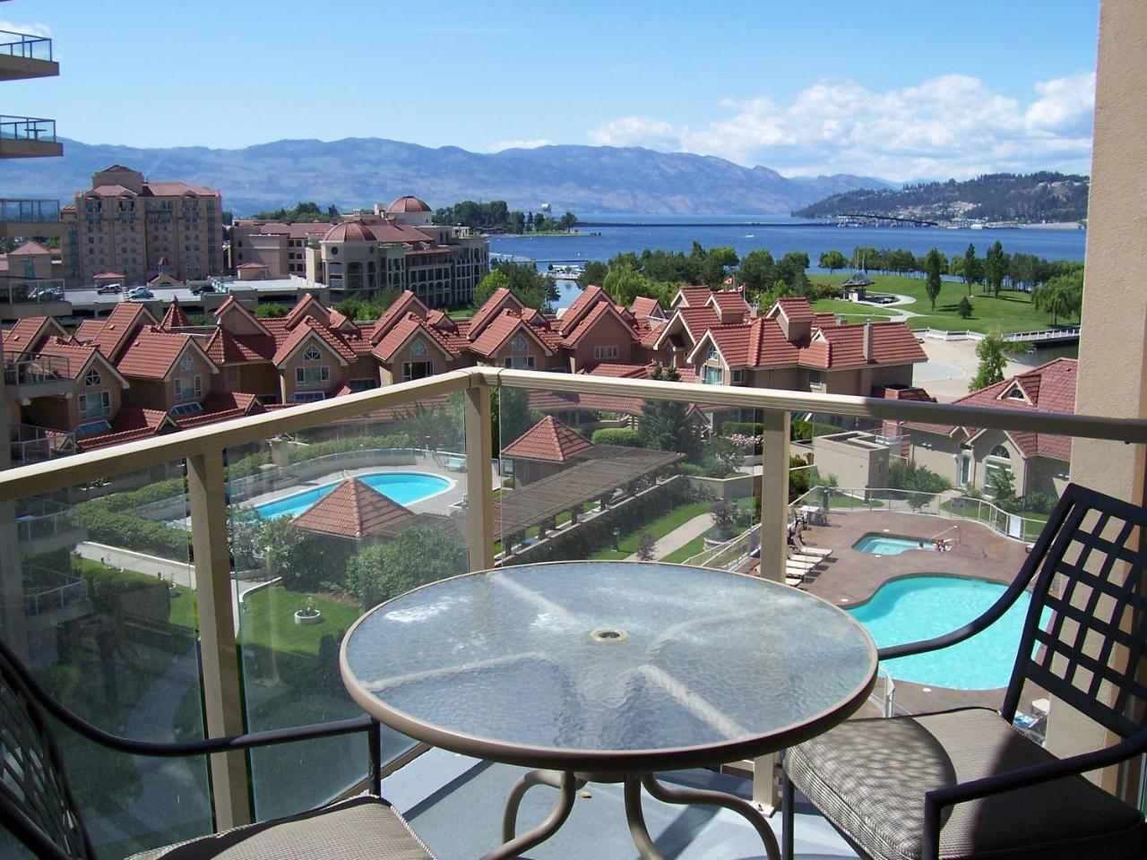 Sunset Waterfront Resort By Kelownacondorentals Экстерьер фото